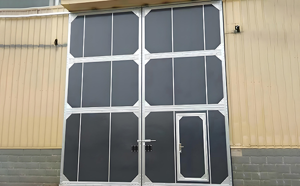 厂房肃北工业门选择与维护全解析：提升效率与安全的关键要素