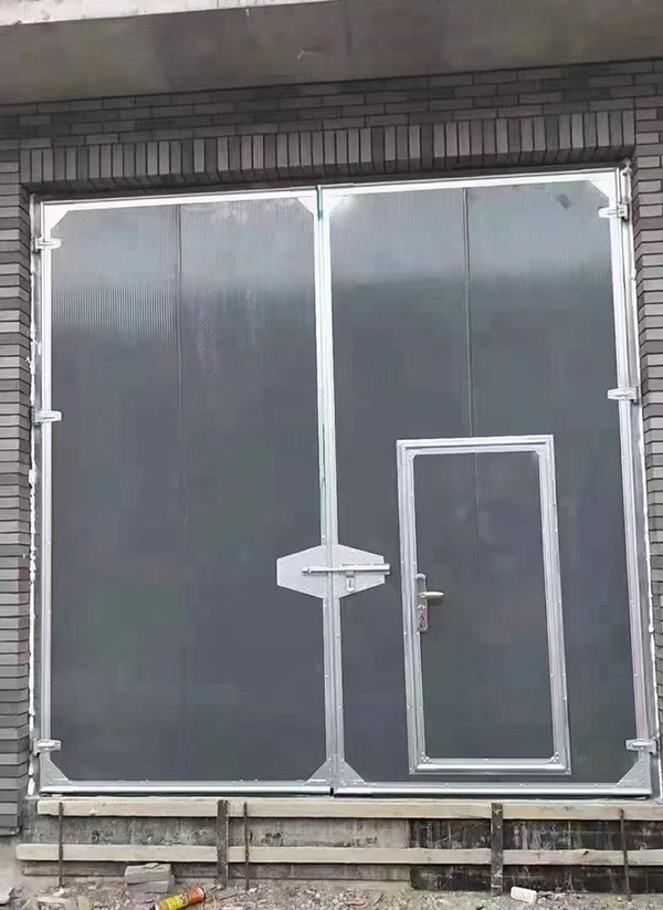 肃北工业平开门在大型设备制造车间的应用实例 肃北工业平开门在大型设备制造车间的应用实例