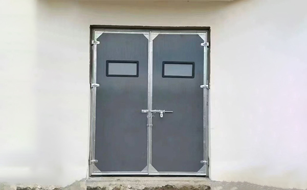 肃北工业门在高温作业区域的运行表现